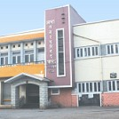 आष्टा नगरपालिकेवरती राष्ट्रवादी कार्यालय असा फलक लावू