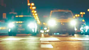 ईश्वरपूर : प्रखर वाहनदिव्यांमुळे वाढते अपघात