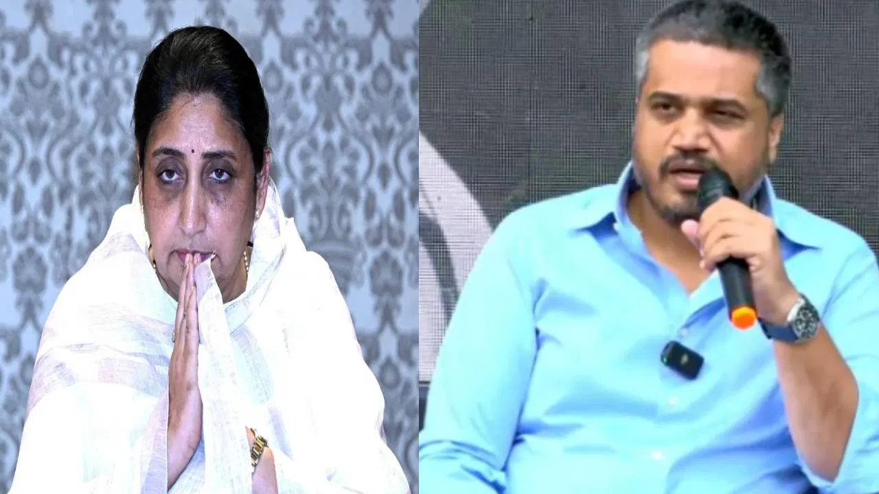 कुणी तरी नेता काकीच्या खांद्यावर हात ठेवतो, स्टेजवर वागताना व्यवस्थित वागा… रोहित पवार यांनी कुणाला भरला दम?